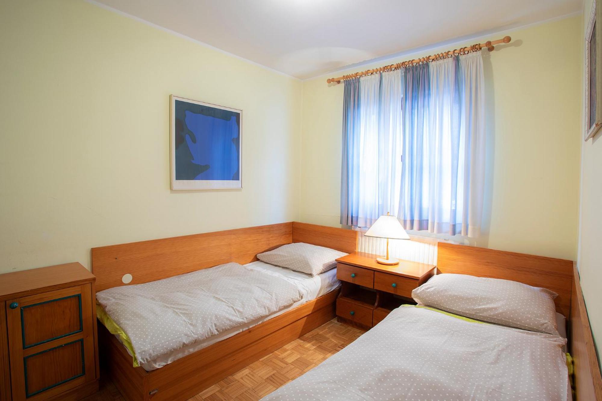 Apartments Baki Kranjska Gora Rum bild